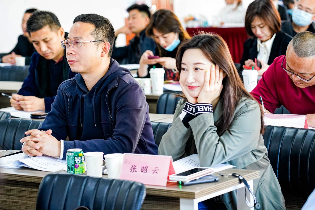 清大工商管理EMBA總裁班46期同學上課照片