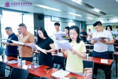 embaްʲôЩI(y)ЌW(xu)vC(sh)᣿Ԕ(x)x